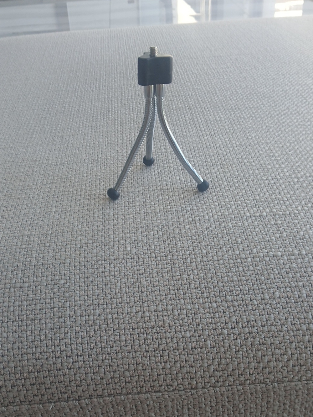 Universal Mini Flexible Tripod - Black and Silver